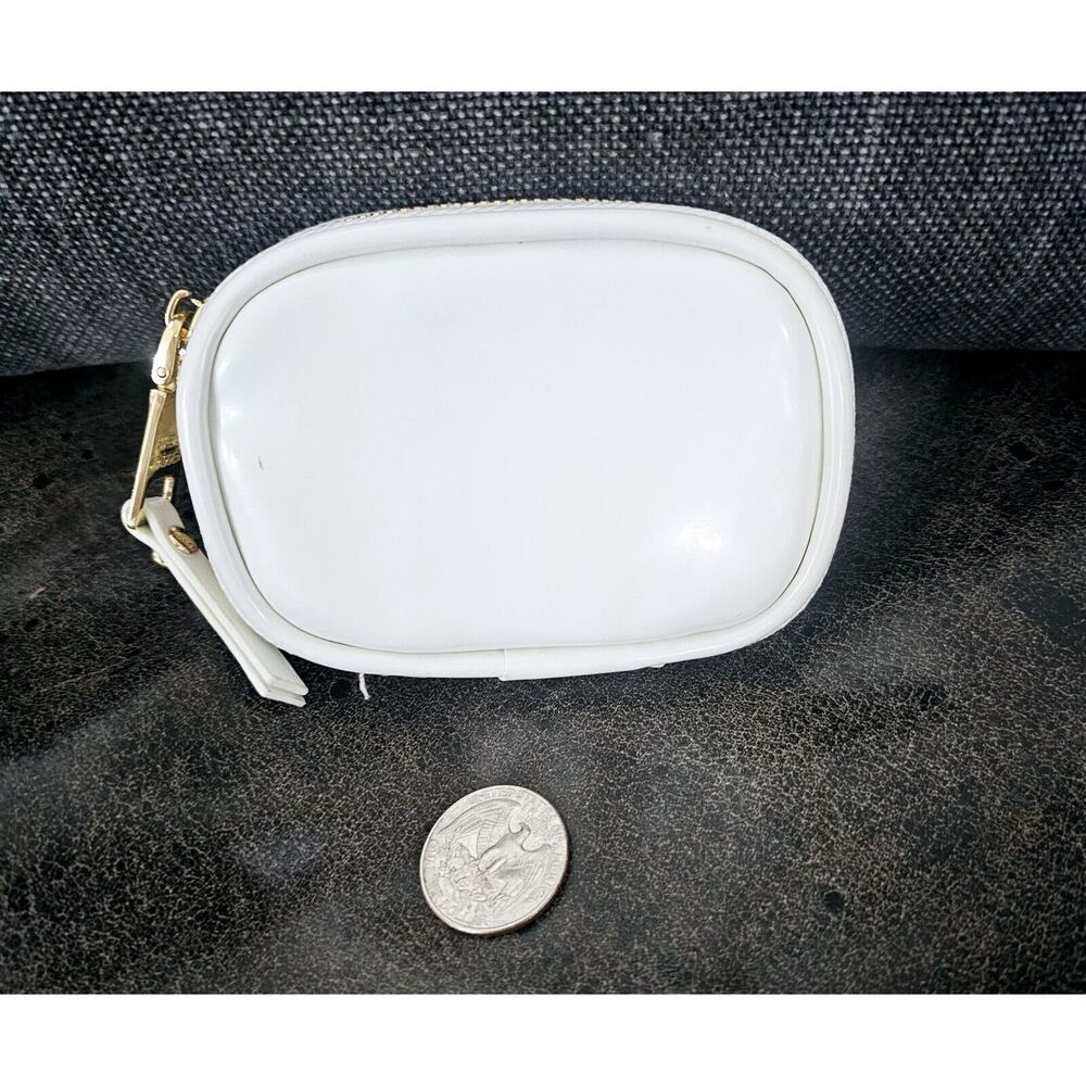 Steve Madden Coin Purse Black Bag Charm Key Chain White/Gold Tone Zipper